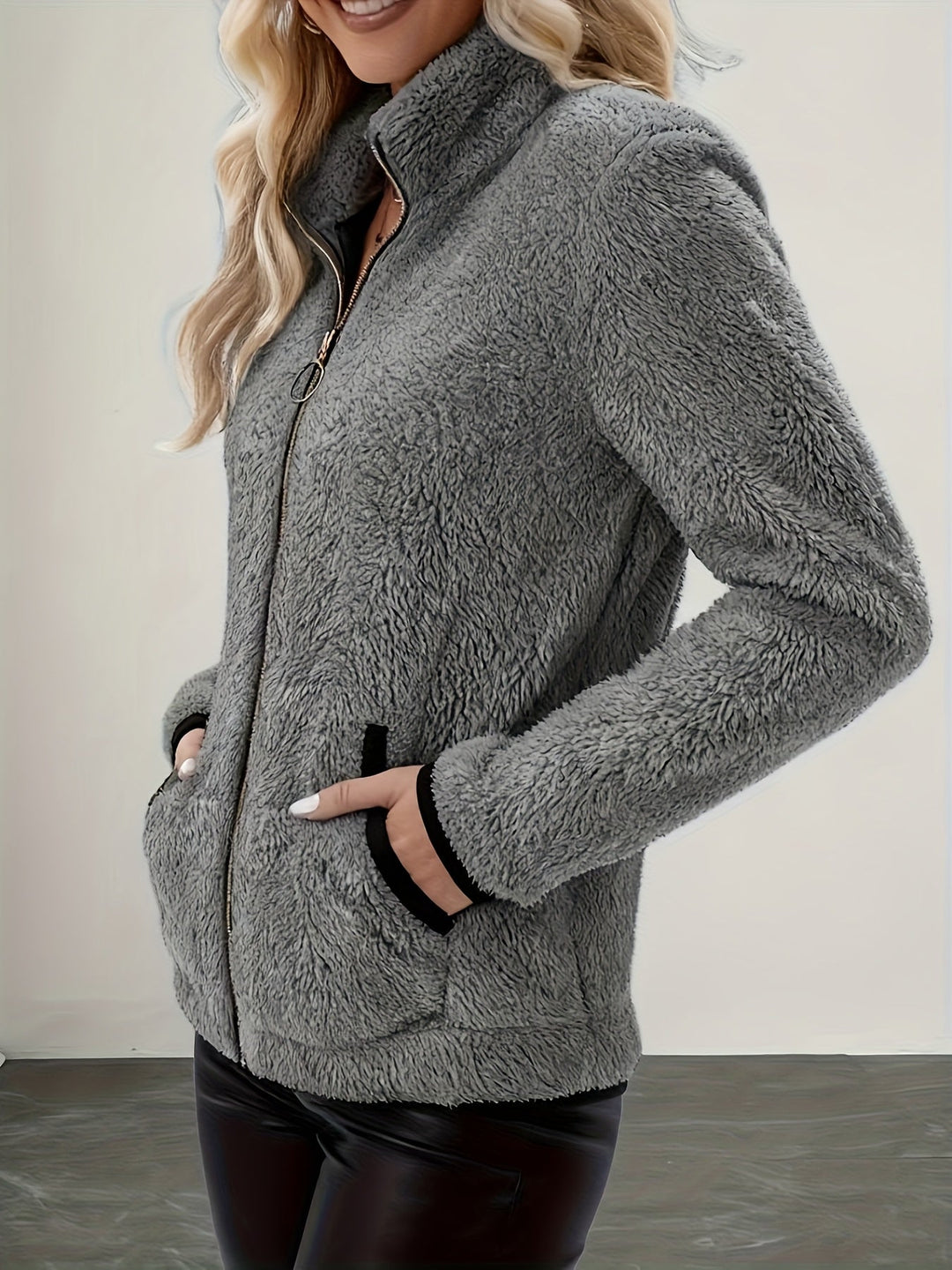 Simone | Cozy Zip-Up Jacket