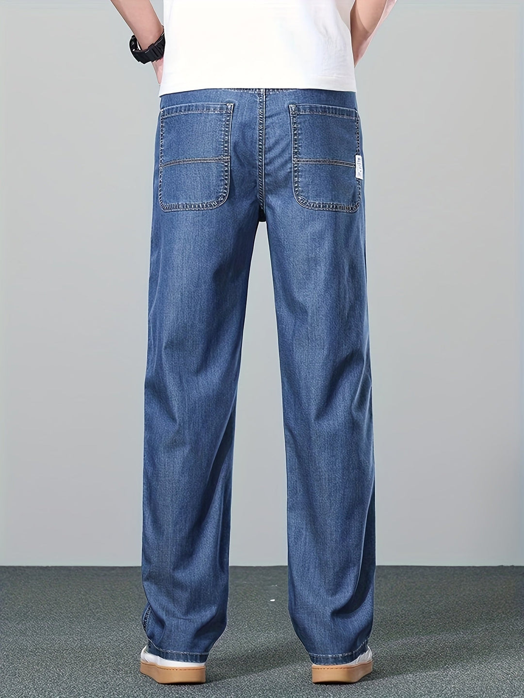 Nash | Relaxed Straight-Leg Jeans