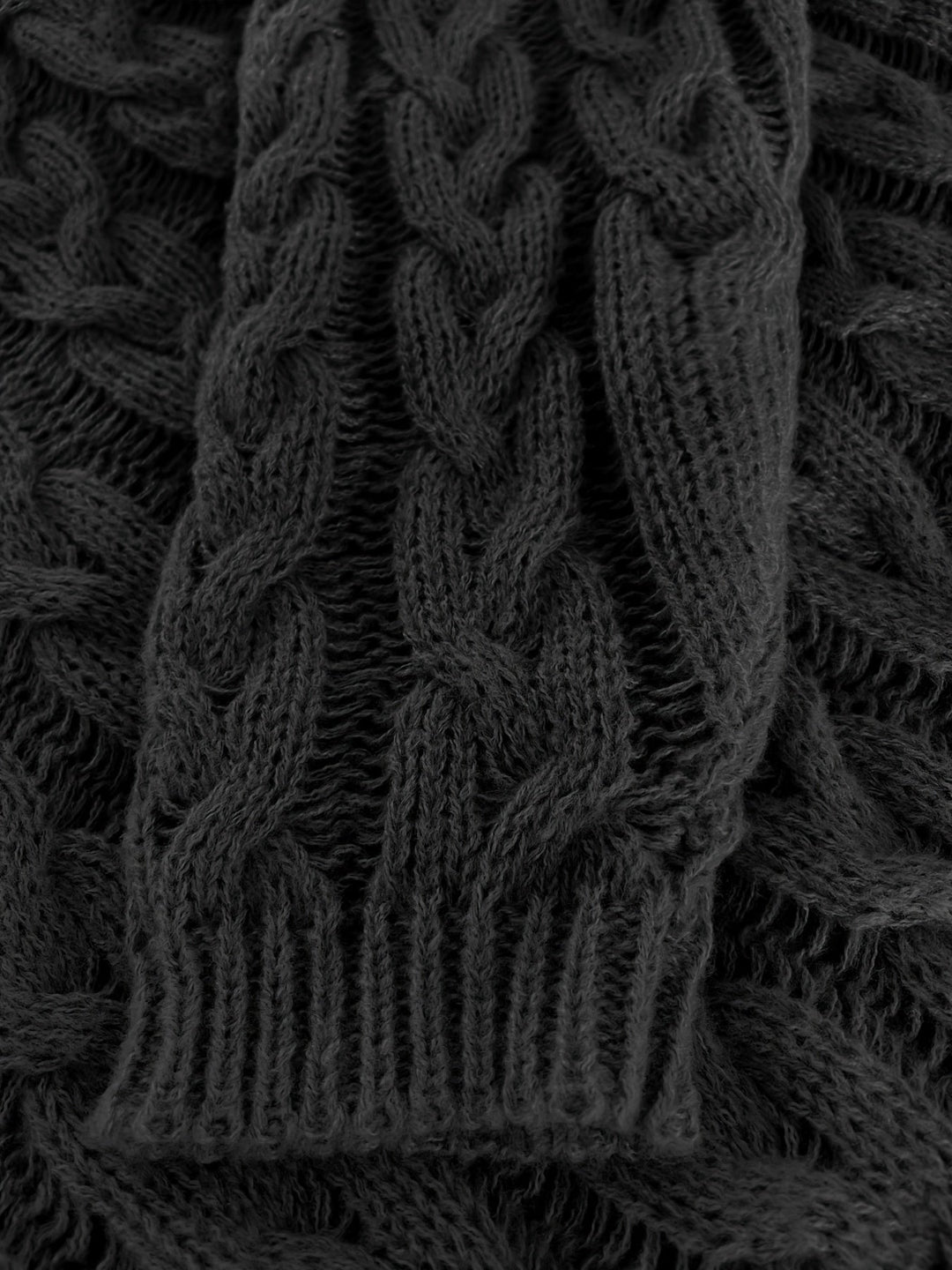 Florence | Relaxed Cable-Knit V-Neck Jumper