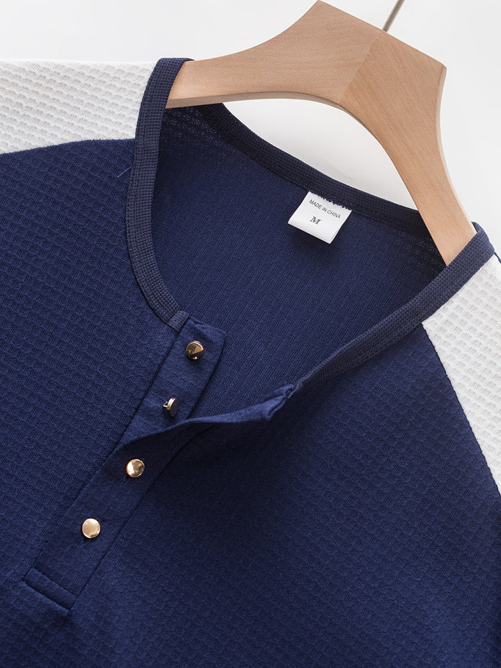 Curtis | Textured Long-Sleeve Henley