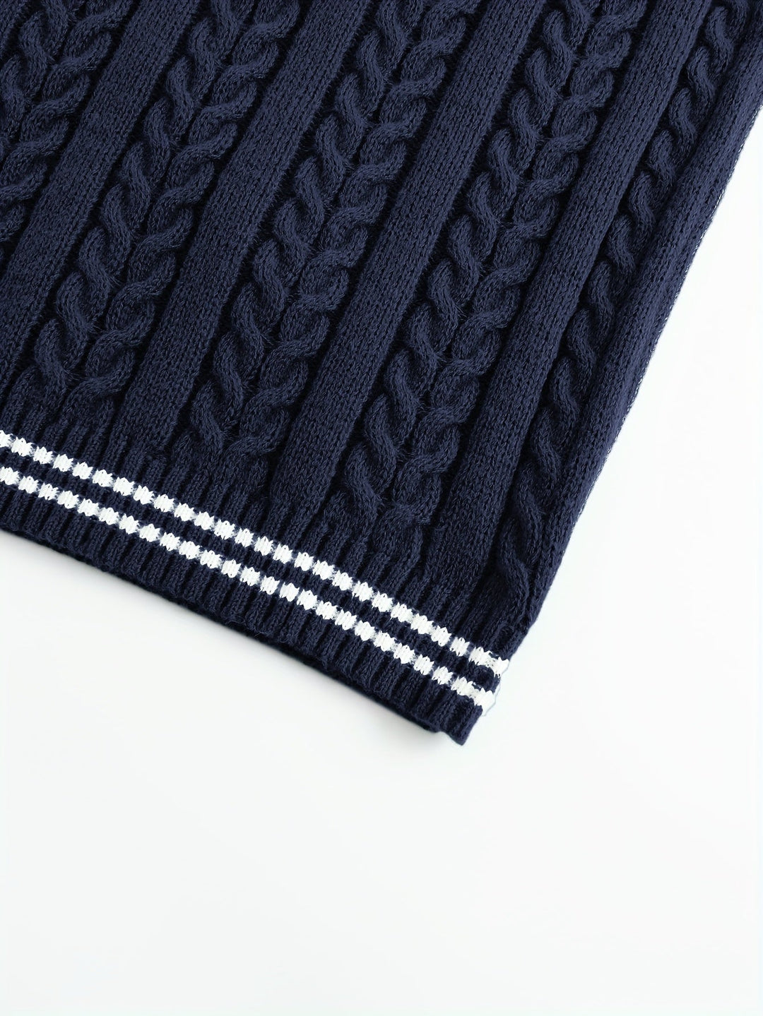 Gideon | Cable-Knit V-Neck Jumper Vest