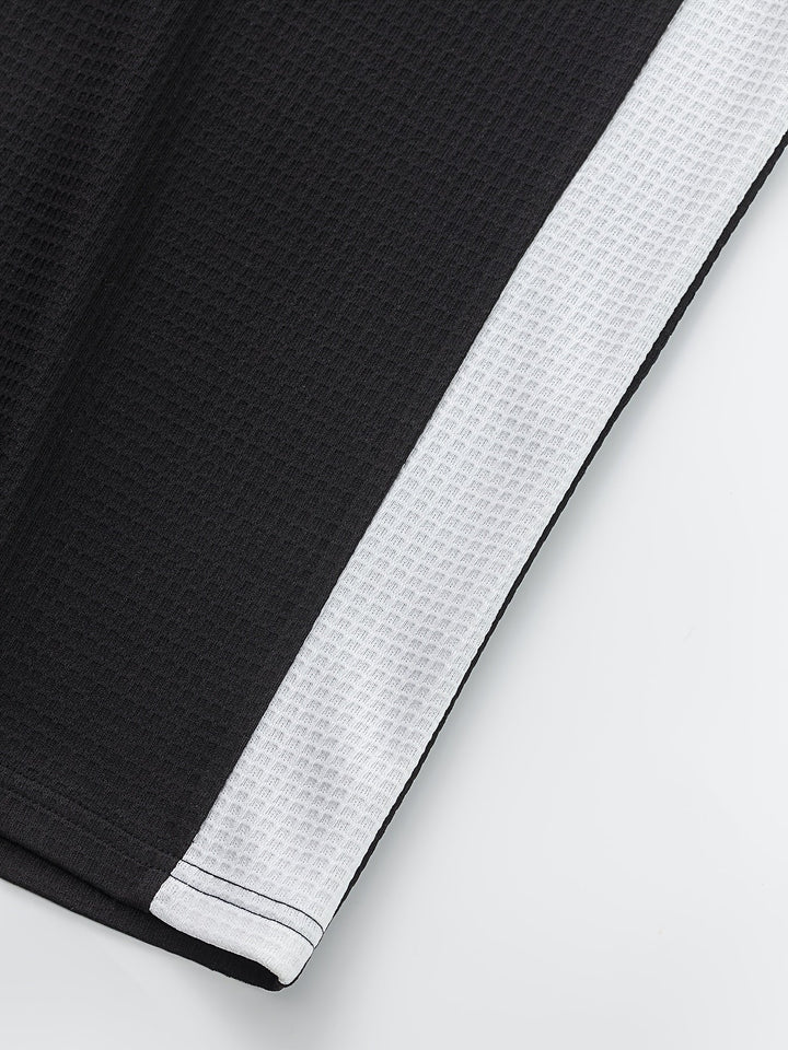 Curtis | Textured Long-Sleeve Henley