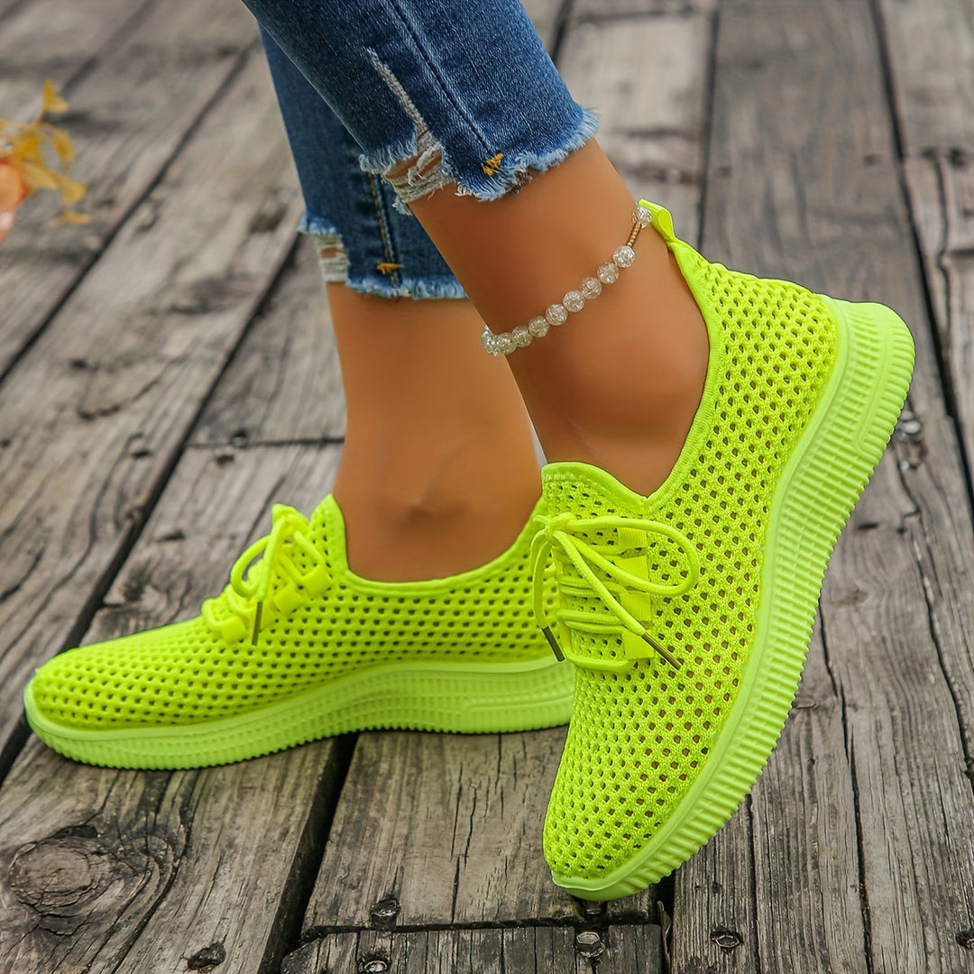 Marina | Airy Lace-Up Sneakers