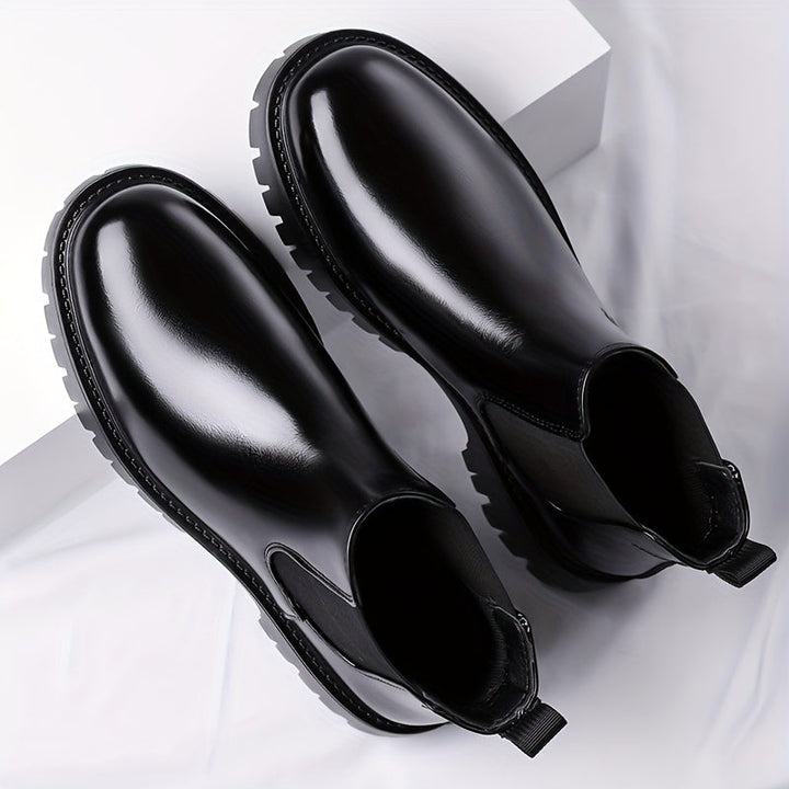 Foster | Rugged-Sole Chelsea Boots