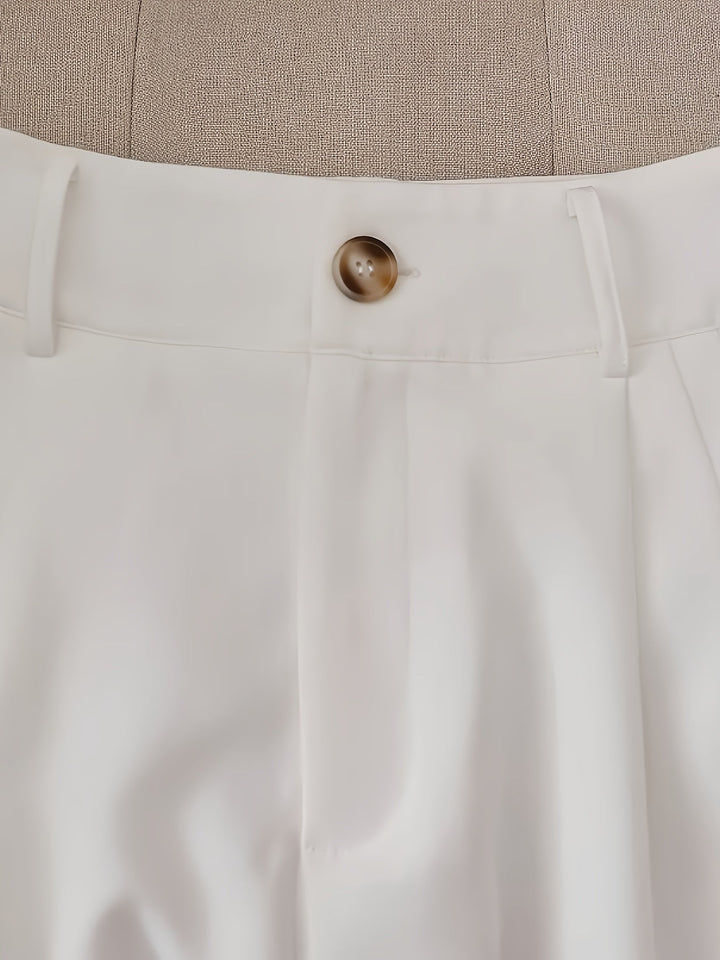 Blythe | Tailored High-Waist Shorts with Belt
