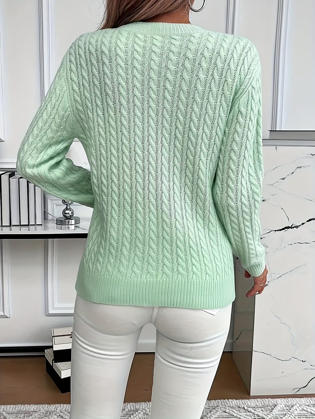 Faye | Cable-Knit Round Neck Jumper