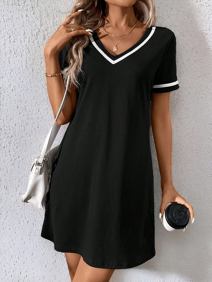 Corinne | V-Neck colour-Block Shift Dress