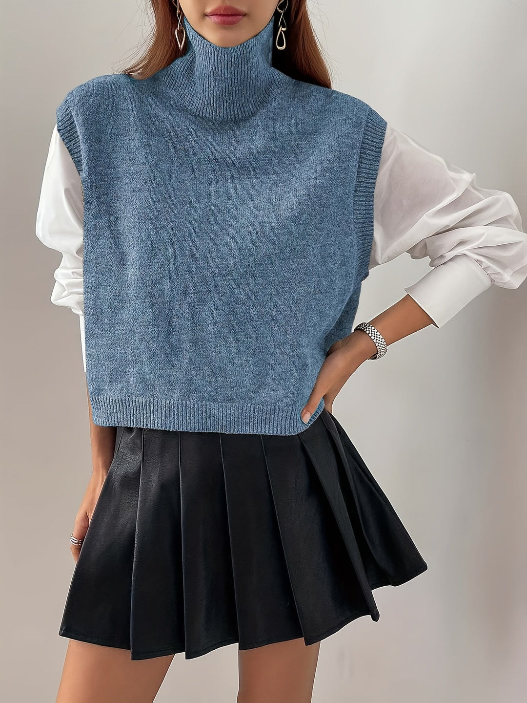 Farrah | High-Neck Jumper Vest