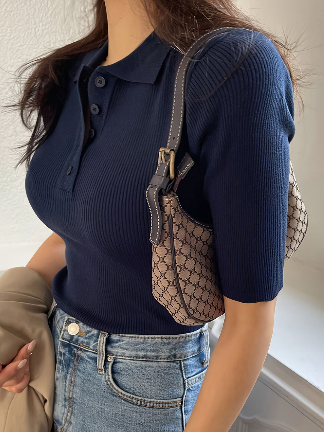 Meredith | Ribbed Collared Top