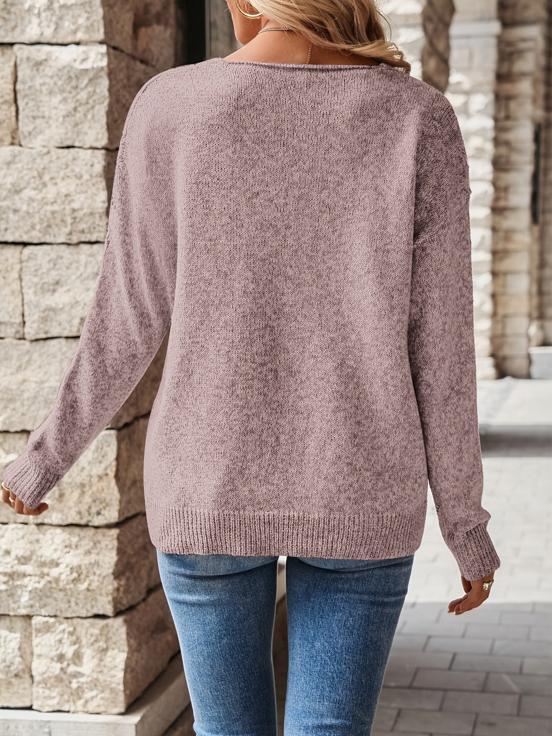 Elaine | Relaxed V-Neck Jumper