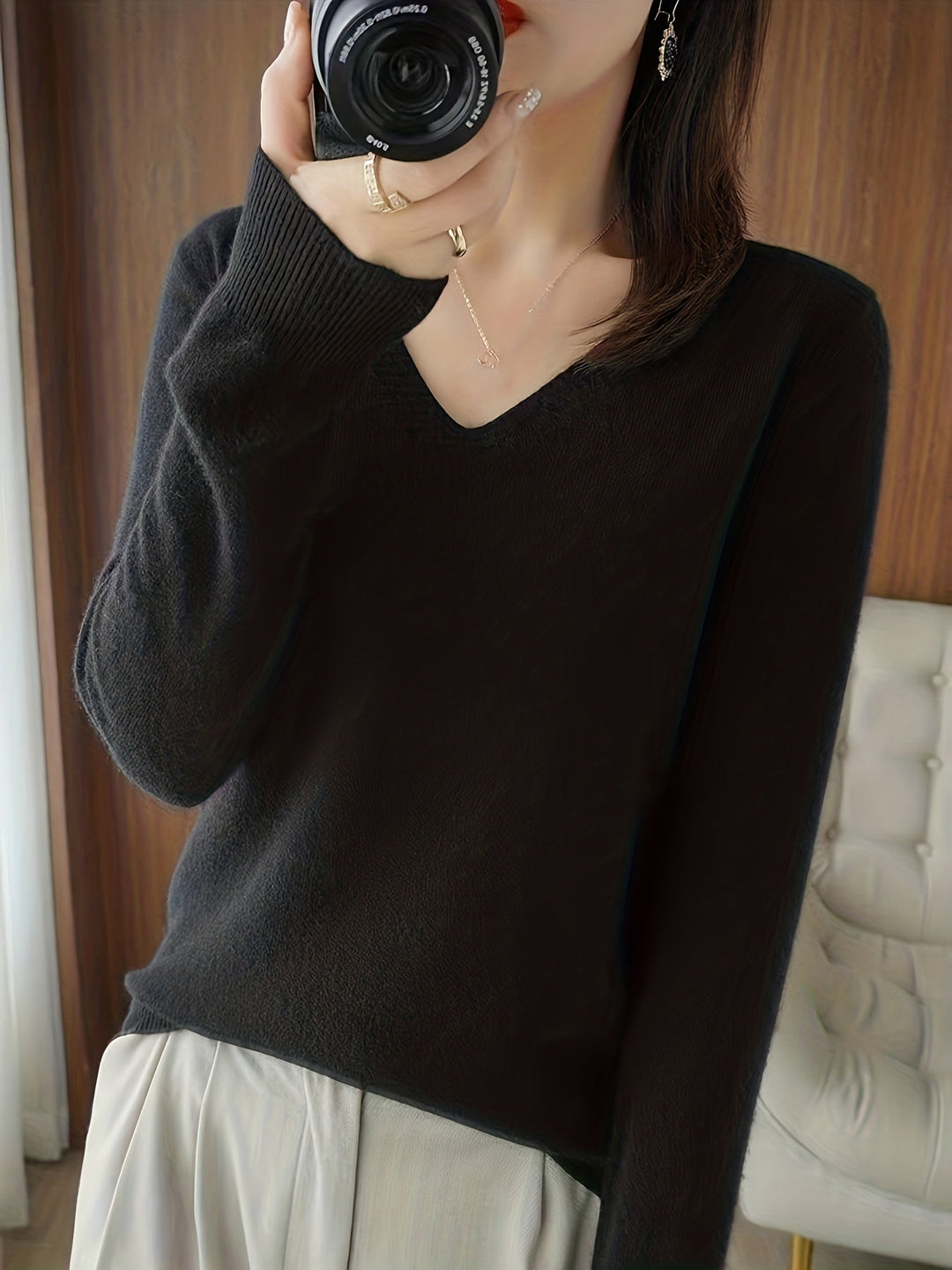 Selene | Soft V-Neck Jumper
