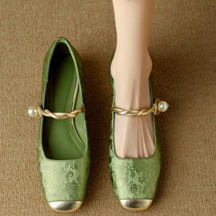 Camille | Vintage Braided Pearl Strap Shoes