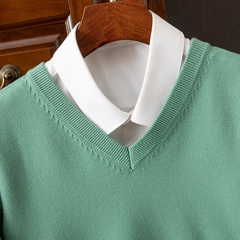 Clayton | Classic V-Neck Jumper