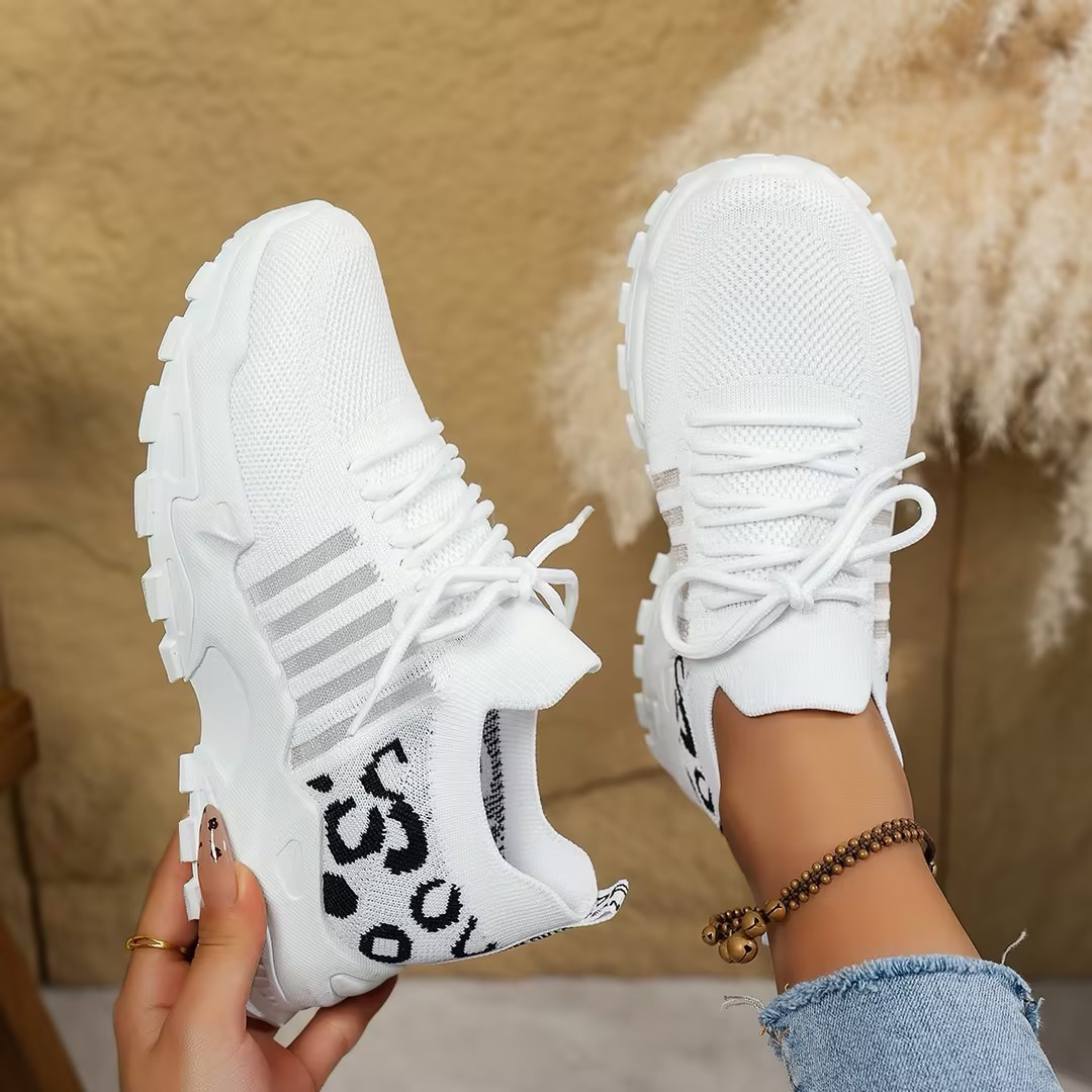 Meredith | Everyday Comfort Sneakers